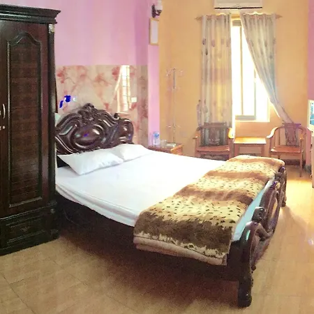 Hotel Kocmoc Ha Long